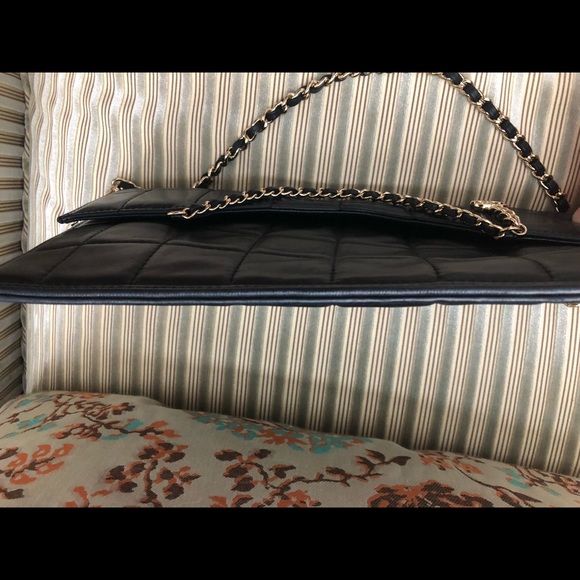 CHANEL Clutch - Picture 7 of 14